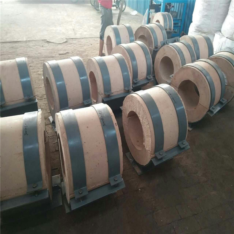 加强蛭石隔热管托支座