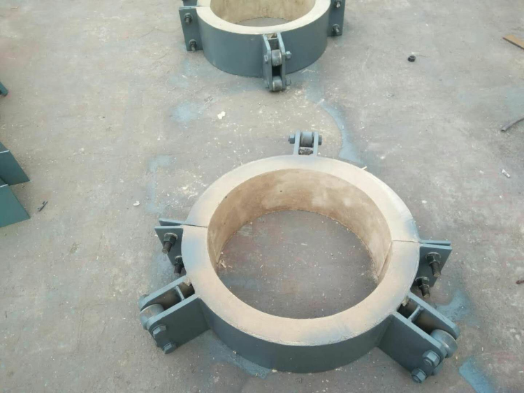 套管隔热滑动支架